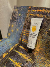 Load image into Gallery viewer, FLEUR DE MIMOSA Handcream
