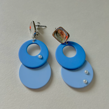 Load image into Gallery viewer, Bleues of Santorini Earrings
