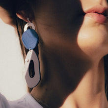 Load image into Gallery viewer, Swim in the Blues Earrings
